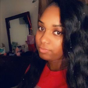 Meet your Posher, Destiney